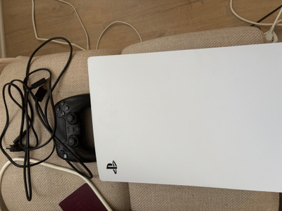 PS5 levyasemallinen CFI-1216A + ohjain