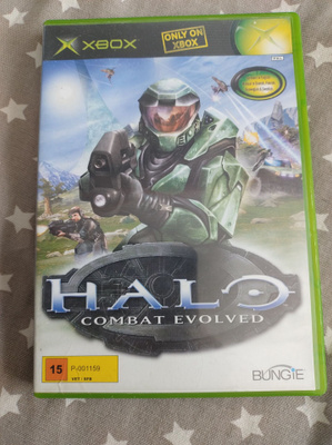 Halo combat evolved (XBOX)