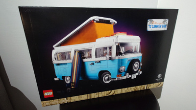 LEGO 10279 Volkswagen T2 Camper Van {VW Bus}