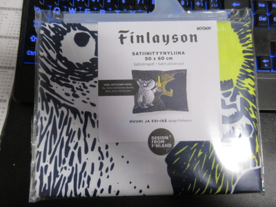 FINLAYSON MUUMI JA ESI-ISÄ SATIINI TYYNYLIINA