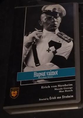 Hupsut vaimot - VHS