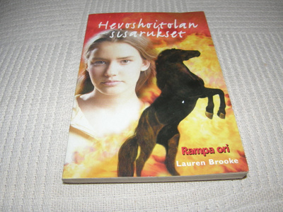 Lauren Brooke Hevoshoitolan sisarukset 7 Rampa ori