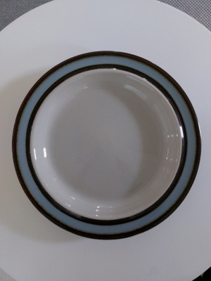 Arabia Suvanto 17 cm lautanen