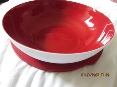 Tupperware Allegra tarjoilukulho 3,5L, puna-valk, uusi