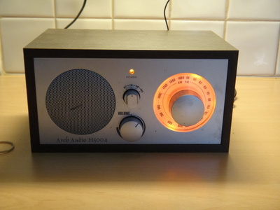 PIENI 230V / 12V RADIO