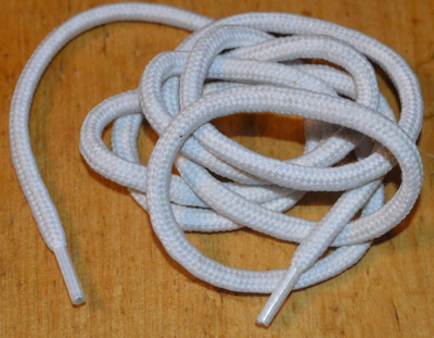 Valkoinen kengännauha 110cm