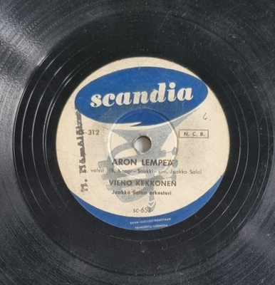 Savikiekko 1959 - Vieno Kekkonen - Scandia KS-312