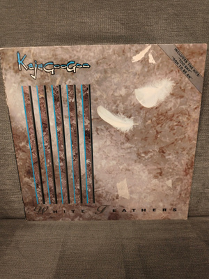 LP Kajagoogoo: White feathers