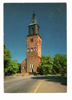 Turku: Tuomiokirkko ja autio edusta