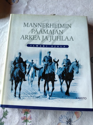 mannerheimin pöömajan arkea ja juhlaa