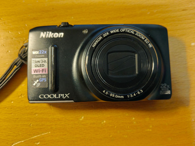 Nikon Coolpix s9500