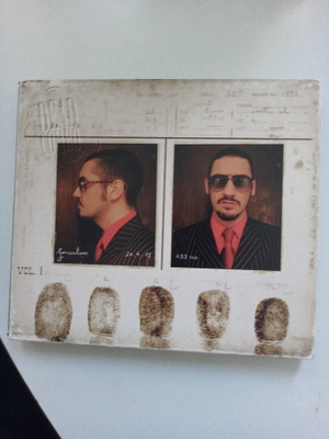 CD DEAD COMBO Vol. 1  (2004) Sis.postikulut