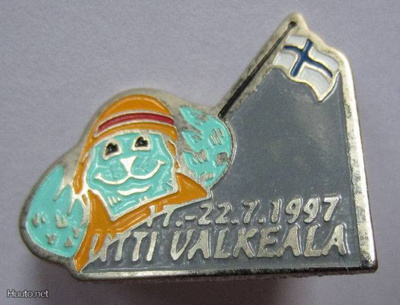 UTTI VALKEALA (Hylje / Army)  pinssi  n. 2,0 x 2,5 cm