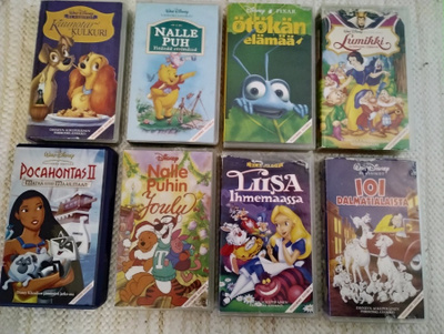 8 kpl Disney elokuvia