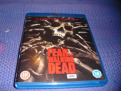 FEAR THE WALKING DEAD (1+2 -KAUDET) BD, EI FI-TEXT***