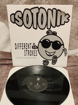 Isotonik Different Strokes 12"