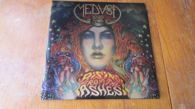 Medusa 1975 – Rising From The Ashes (uudenveroinen LP)