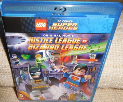 LEGO Justice League vs Bizarro League Blu-ray