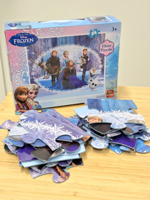 Frozen lattiapalapeli
