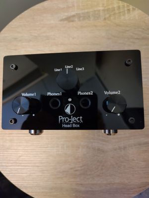 Pro-ject HeadBox kuulokevahvistin
