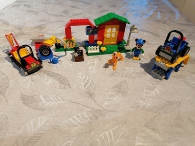 LEGO FABULAND 4166 MICKEY'S CAR GARAGE