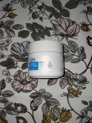 ~Avon 3in1 kosteuttava kasvovoide~