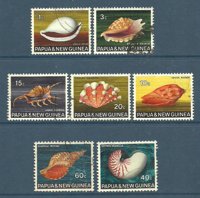 SIMPUKAT & KOTILOT sarja PAPUA Uusi-Guinea o