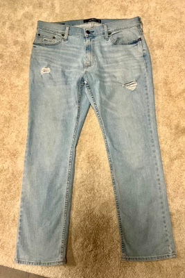 HOLLISTER EPIC FLEX revitty vaalea rento farkut  34/ 30