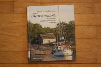 Mauri ja Irja Hirvonen Tuulten armoilla H1