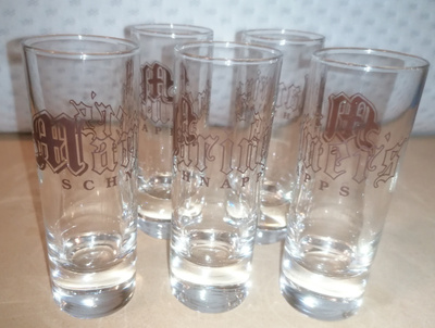 Turku ohoi ! Mariners Shnapps lasit