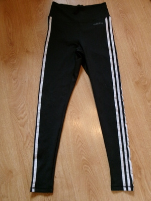 Adidas treenitikoot koko S