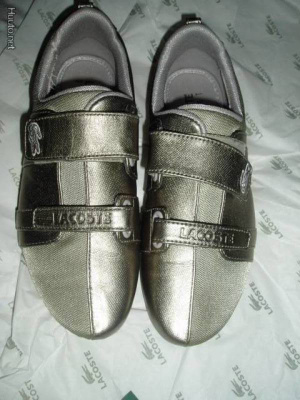 Lenkkarit / Kävelykengät LACOSTE Arin Metallic hopea KOKO 36