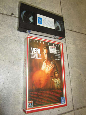VERIVALA - bryan brown ; vanha VHS