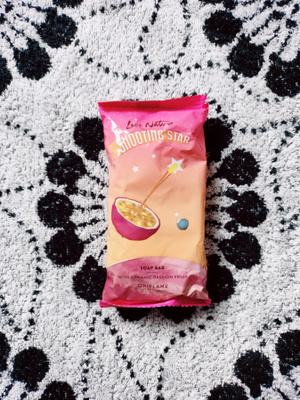~Oriflame Passion Fruit Oil -palasaippua~