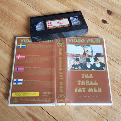 Kolme paksukaista FIX VHS