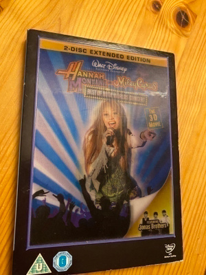 Hannah Montana and Miley Cyrus - Best Of Both Worlds - 2 DVD