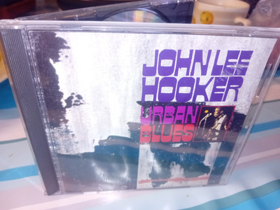 CD John Lee Hooker : Urban Blues ( SIS POSTIKULU  )