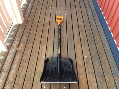 FISKARS - LUMILAPIO.   VANKKA PUUVARSI.