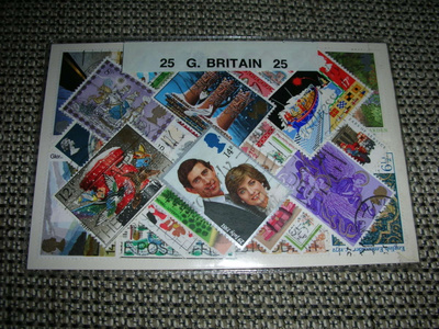 postimerkkipaketti Iso_Britannia 25 erilaista
