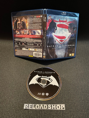 Batman v Superman: Dawn of Justice BLU-RAY