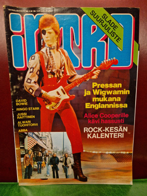 Intro 6/1974. Hieno Slade juliste mukana