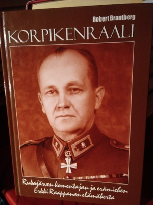 ROBERT BRANTBERG: KORPIKENRAALI