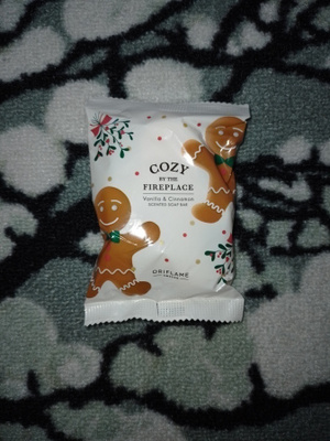 ~Oriflame Cozy by the Fireplace -palasaippua~