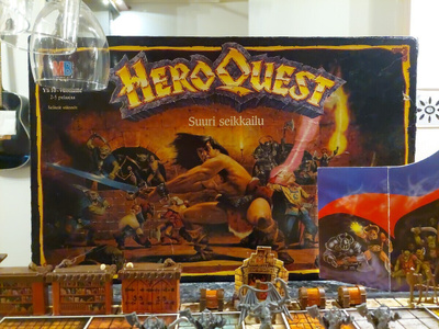 HeroQuest lautapeli + Noitaherran paluu + Kellarin linnake