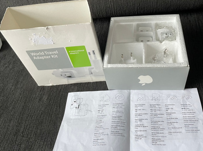 Apple Travel Adapter kit