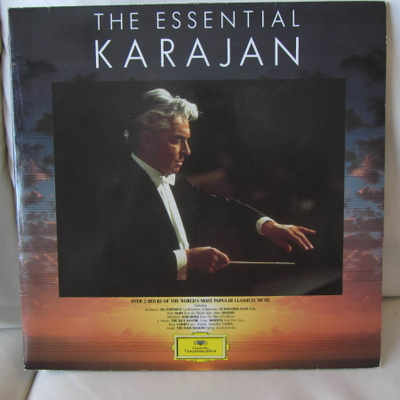 THE ESSENTIAL KARAJAN 2 LP - yli 2 tuntia
