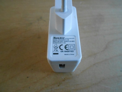 HuntKey USB Laturi, Model: HKA00605010-3B