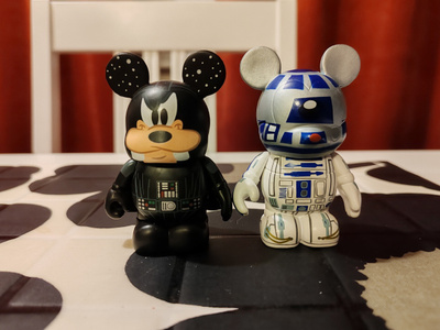 Disney/ Star Wars  Mikki Hiiri ja Hessu figuuri