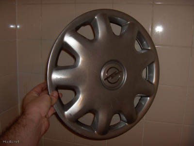 Opel, pölykapseli