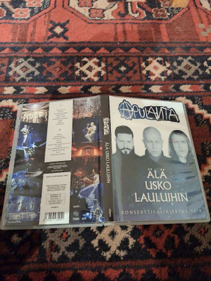 Apulanta-Älä Usko Lauluihin Konserttisalikiertue 2018